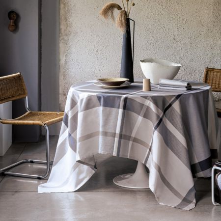 Tovaglia Bossi Tartan 1385 tinta in filo